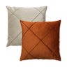 Kit 2 Capas para Almofada Drapeada em Veludo Quadrada 60x60 Várias Cores Cor:terracota e Bege - 1