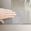 Ver imagem 5 de Fita Adesiva Flexivel Reparo de Tela Mosquiteiro Anti Mosquito Inseto Pernilongo Mosca Resistente Pr