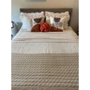 Ver imagem 3 de KIT XALE PASSADEIRA PESEIRA DE TRICÔ CAMA DE CASAL KING SIZE 260X60 cm + 2 CAPAS DE TRICOT COR AREIA