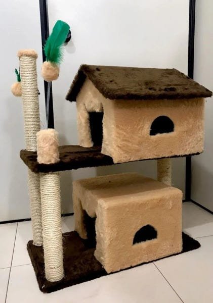Arranhador Para Dois Gatos Com 2 Casas Bege - 2