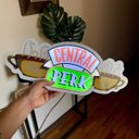 Ver imagem 5 de Luminária Central Perk Série Friends Abajur Parede 46cm