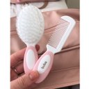 Ver imagem 4 de Kit Escova e Pente Bebê Buba Escova com Cerdas Macias e Pente com Pontinhas Arredondadas Rosa