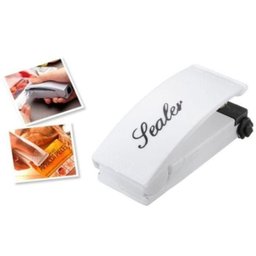 Mini Seladora de Embalagens Manual Portátil de Plastico a Pilha - 1