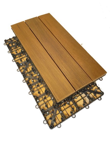 Deck de Madeira Modulado com Base Plástica 3 Ripas 30x60 - Unid - 1