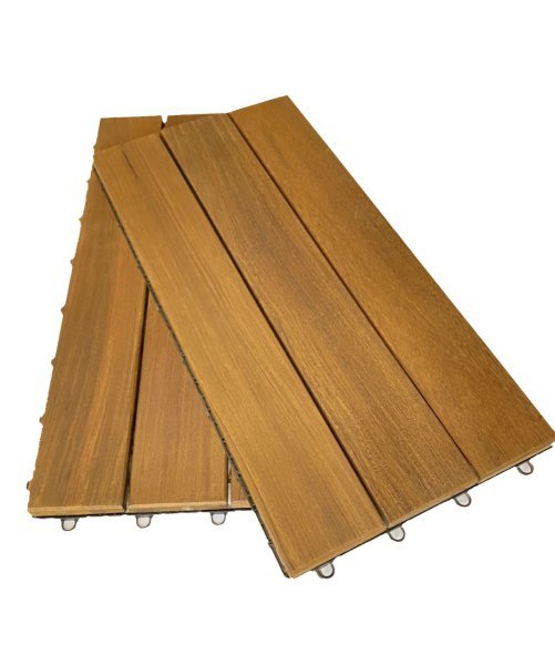 Deck de Madeira Modulado com Base Plástica 3 Ripas 30x60 - Unid - 3