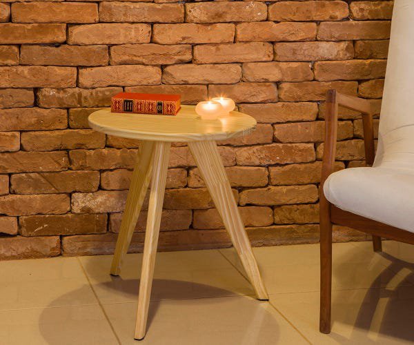 Mesa de Canto Lateral Pinus Pé Palito Slim com Tampo 40cm é boa?