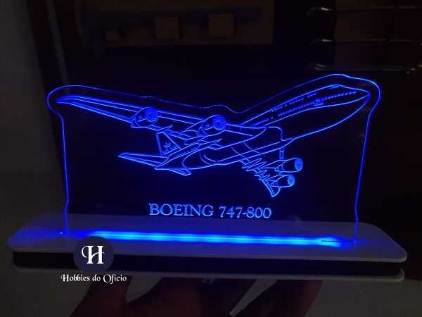 Luminária Abajur de Mesa Base Acrílica LED Avião Boeing 747 - Azul - 1