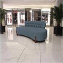Ver mais imagens de Sofá 3 Lugares Orgânico Curvo Tókio 180cm Bouclé Cinza
