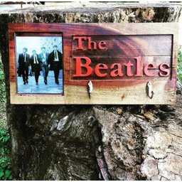 Porta casacos BEATLES - 1