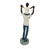 Escultura Estatueta Pai Filho Negros Resina Mabruk Express - 3