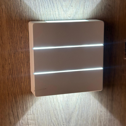 Arandela Led Taschibra Pilar Slim Ip65 6500k Bivolt Branco