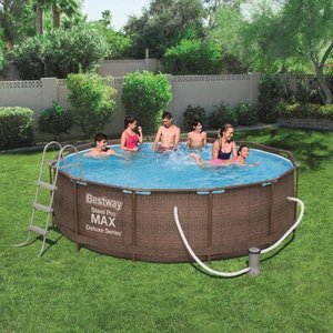 Piscina Deluxe 9150L 127V - Bestway