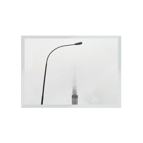 The Light is Gone:Branca/42 x 29.7 cm