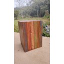 Ver imagem 5 de banco quadrado ripado colorido em madeira de demolição maciça