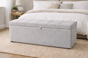 Ver imagem 1 de Recamier Calçadeira Baú Carla para Quarto Cama Casal 140 Cm Suede Prata do Lar Móveis e Decoração