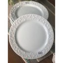 Ver imagem 2 de Jogo 4 Pratos Rasos Redondos 26,5cm em Porcelana com Relevo Tassel Germer Branco