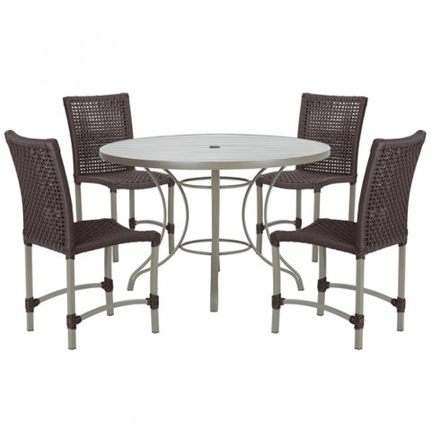 Mesa Ascoli 100 Cm com 4 Cadeiras Cannes de Alumínio, Pintura Fendi e Trama Tela de Corda Náutica