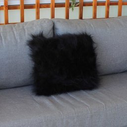 Capa Almofada Premium Pelúcia Pelo Alto 40x40cm: Preto - 2