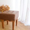 Ver imagem 4 de Puff Quadrado Apolo para Sala Madeira Maciça em Couro Marrom