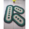 Tapete Crochê Kit Passadeira Flor Oval Criativa: Verde Escuro e Verde Claro - 1