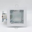 Ver imagem 1 de Luminária Embutir Teto Gesso Vidro Quadrada. 13x13 E27