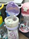 Ver imagem 6 de Garrafa Squeze Alce Infantil Bpa Free Enfeites Adesivo 600ml:lilas