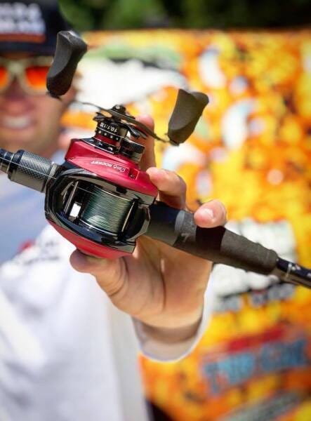 Carretilha Abu Garcia Revo4 Rocket - Manivela Esquerda (Mais Rápida do Mundo) 10.1:1 - 6