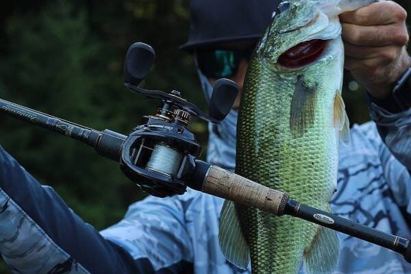 Carretilha Abu Garcia Revo4 Premier - Manivela Esquerda - 6