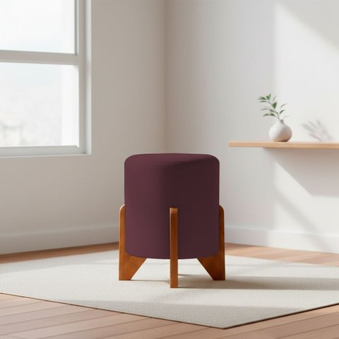 Puff Decorativo Eloah Redondo Assento Extra para Sala Quarto Suede Pufe com Pés de Madeira