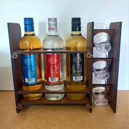 Suporte Para Bebidas e copos boteco - Barzinho De Parede acompanha 3 copos - 3