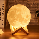Ver imagem 1 de Luminária Lua Cheia Led Rgb Colorida 3d 15cm Abajur de Mesa Usb