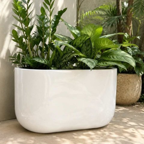 Vaso Jardineira Fibra de Vidro Lisboa Vietnamita 66,5cm Floreira Branco Brilho