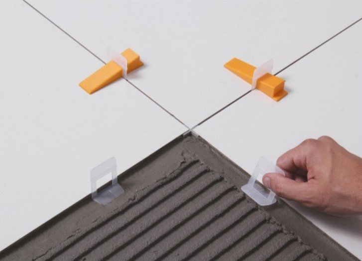 Kit 100 Espaçador Nivelador Revestimento Porcelanato 1,0mm - 4