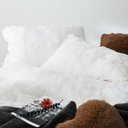 Ver imagem 4 de JOGO DE CAMA CASAL SUPER KING 6 PEÇAS EDREDOM PELÚCIA BRANCO