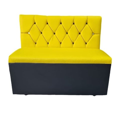 Poltrona Sofá Booth 1,10 Cm Acento e Encosto Amarelo Base Preta