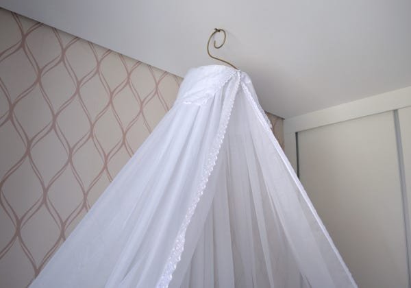 dossel de teto com cortinado mosquiteiro - 4