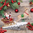 Ver imagem 2 de Escultura Papai Noel com Rena e Treno Decorativo Resina