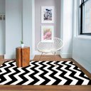 Ver imagem 3 de Tapete Sala Quarto Chevron Listrado 1,40Mx2,00M Antiderrapante Preto e Branco Casa Dona