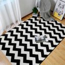 Ver imagem 1 de Tapete Sala Quarto ou Escritório Chevron Aintederrapante 1,4 x 2,0 M Preto Branco Moderno Casa Dona