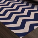 Ver imagem 2 de Tapete Sala Quarto ou Escritório Chevron Aintederrapante 1,4 x 2,0 M Azul Marinho Moderno Casa Dona