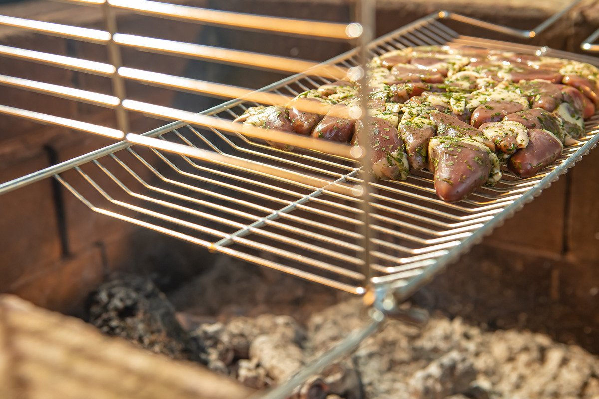 6 Pça Grelha Dupla Churrasco Coração Peixe Frango e Linguiça - 6