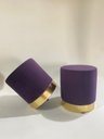 Ver imagem 1 de Kit 2 Puffs Redondo em Veludo Roxo com Detalhe Dourado, Banqueta Decorativa para Sala, Moveis