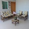 Kit Sofá e Cadeiras de Bambu 5L com Almofadas Flores Preta - 2