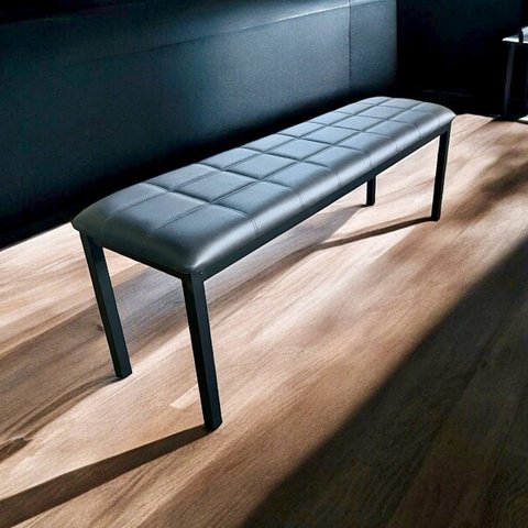 Banco Banqueta Estofada 138cm Ferro Industrial Assento Corino Preto