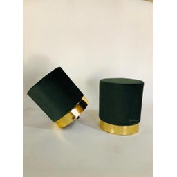 Kit 2 Puff Veludo Verde Base Dourada - 1