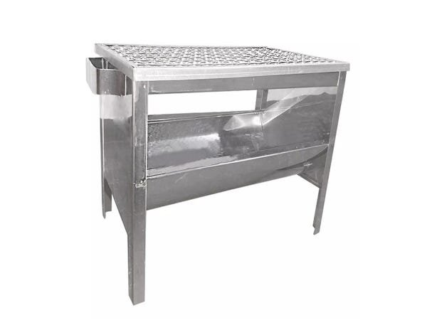 Churrasqueira Portátil e Grelha em Inox com Alça Prata - 1