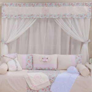 Cortina Enxoval de Bando Bebê com Voil - Ursa Realeza Floral