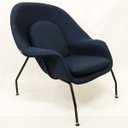 Ver imagem 1 de Poltrona Womb Chair linho azul marinho base preta - Poltronas do Sul