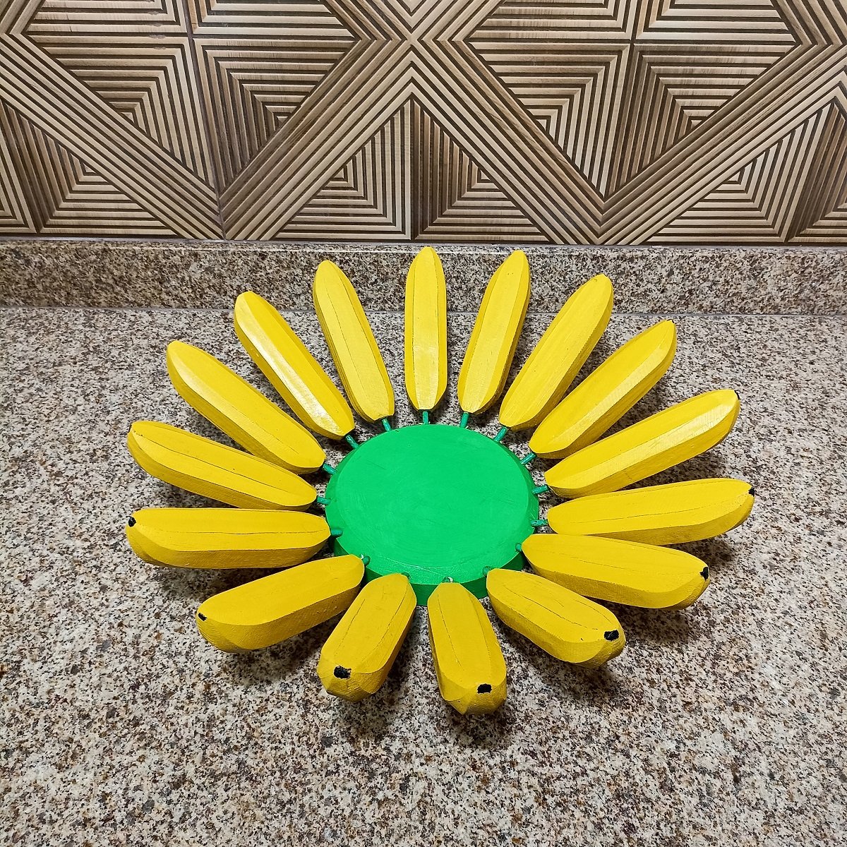 Fruteira Fruta de Mesa em Formato de Banana Artesanato Rústico Feito de Madeira super resistente ide - 5
