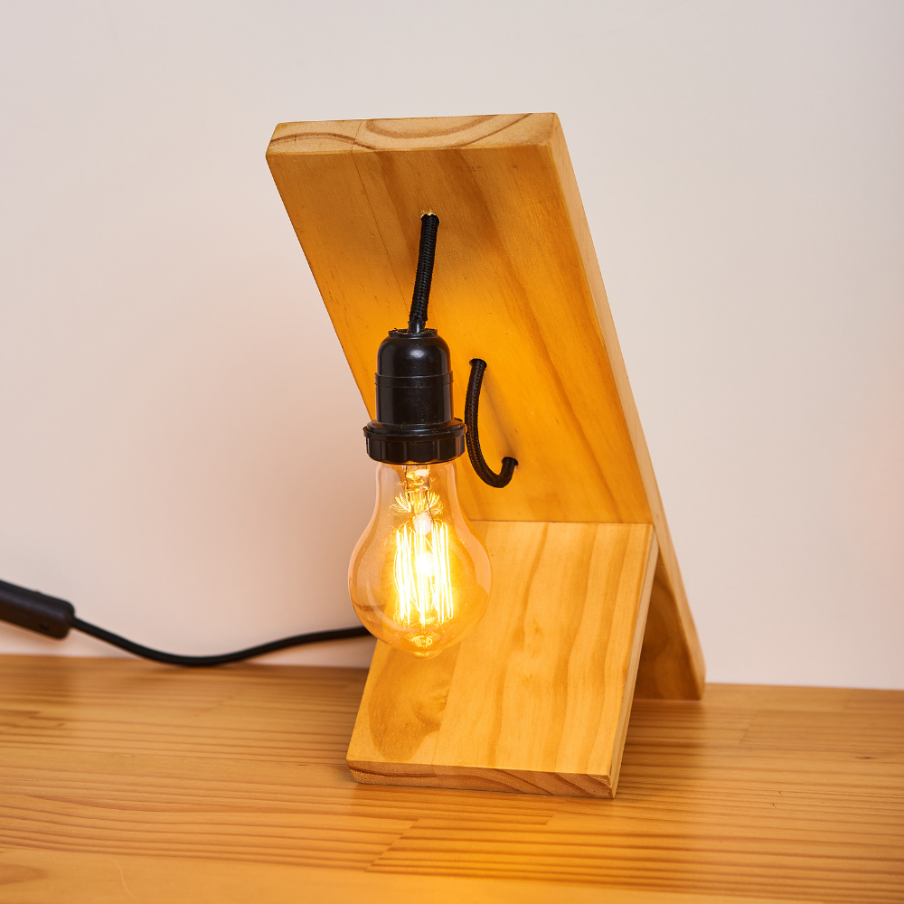 Luminária de madeira pinus com fio de tecido preto - 4